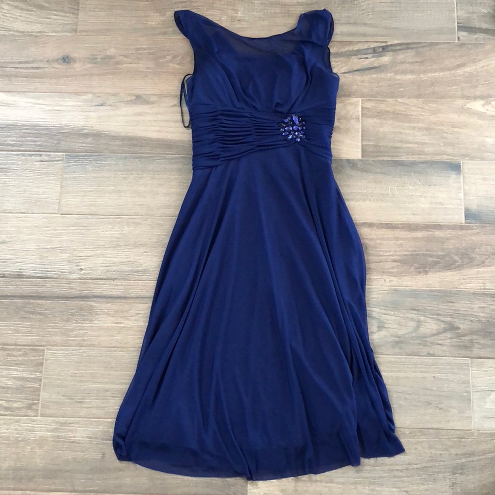 Elegant Wedding /cocktail Dress 👗 With Jewel Detail